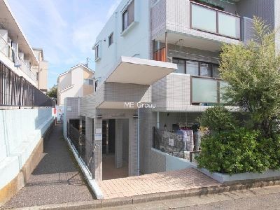 apartment 埼玉県さいたま市浦和区神明２丁目12-10