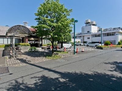 apartment 埼玉県さいたま市浦和区神明２丁目12-10