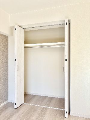 apartment 埼玉県さいたま市浦和区神明２丁目12-10