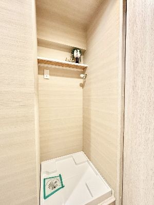 apartment 埼玉県さいたま市浦和区神明２丁目12-10