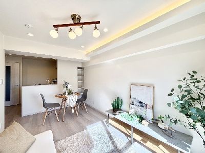 apartment 埼玉県さいたま市浦和区神明２丁目12-10