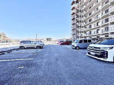 apartment 埼玉県さいたま市浦和区神明２丁目12-10