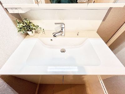 apartment 埼玉県さいたま市浦和区神明２丁目12-10