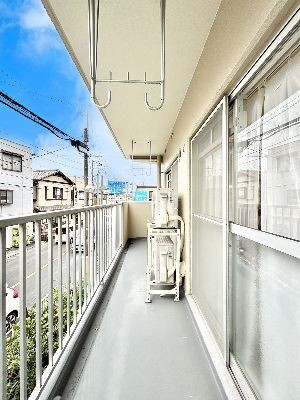 apartment 埼玉県さいたま市浦和区神明２丁目12-10