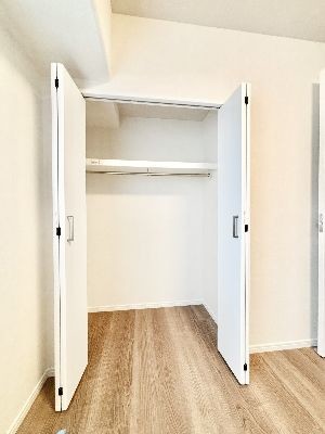 apartment 埼玉県さいたま市浦和区神明２丁目12-10