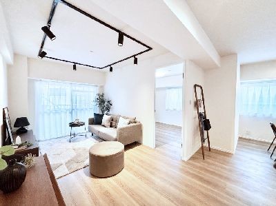 apartment 埼玉県さいたま市浦和区神明２丁目12-10