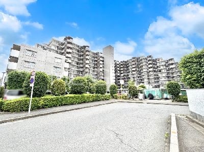 apartment 埼玉県さいたま市浦和区神明２丁目12-10