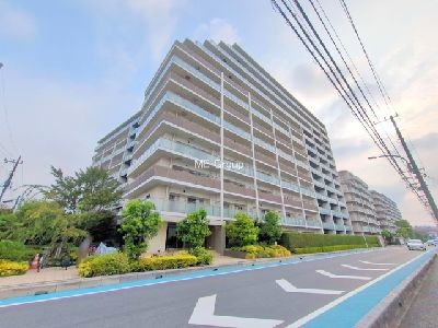 apartment 埼玉県さいたま市浦和区神明２丁目12-10