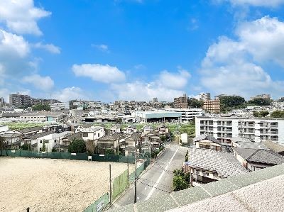 apartment 埼玉県さいたま市浦和区神明２丁目12-10