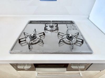 apartment 埼玉県さいたま市浦和区神明２丁目12-10