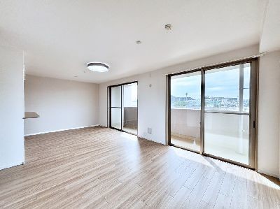 apartment 埼玉県さいたま市浦和区神明２丁目12-10