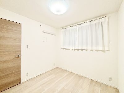 apartment 埼玉県さいたま市浦和区神明２丁目12-10