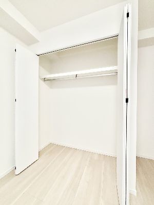 apartment 埼玉県さいたま市浦和区神明２丁目12-10