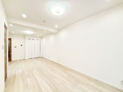 apartment 埼玉県さいたま市浦和区神明２丁目12-10