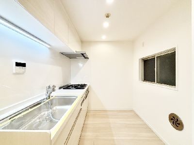 apartment 埼玉県さいたま市浦和区神明２丁目12-10