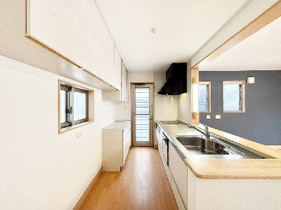 detached 埼玉県さいたま市浦和区神明２丁目12-10