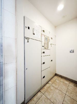 apartment 埼玉県さいたま市浦和区神明２丁目12-10