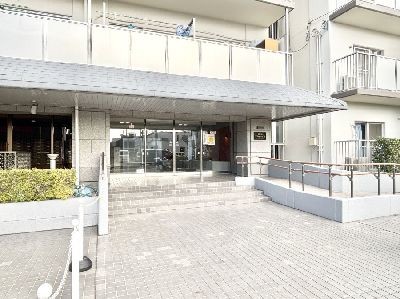 apartment 埼玉県さいたま市浦和区神明２丁目12-10