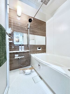 apartment 埼玉県さいたま市浦和区神明２丁目12-10