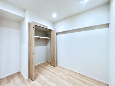 apartment 埼玉県さいたま市浦和区神明２丁目12-10