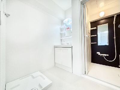 apartment 埼玉県さいたま市浦和区神明２丁目12-10