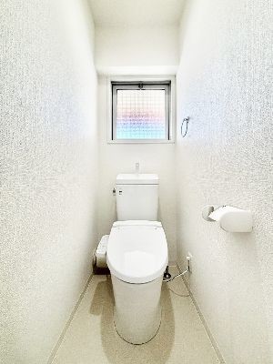 apartment 埼玉県さいたま市浦和区神明２丁目12-10