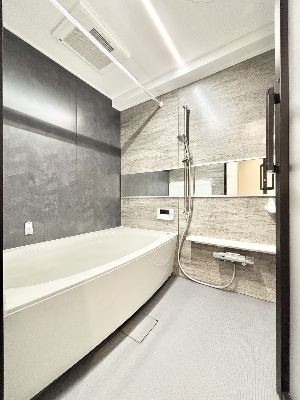 apartment 埼玉県さいたま市浦和区神明２丁目12-10