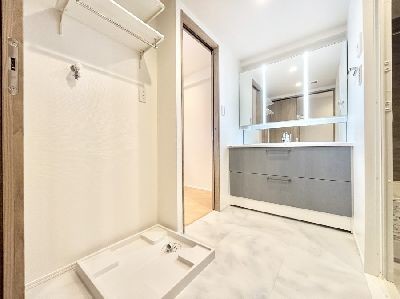 apartment 埼玉県さいたま市浦和区神明２丁目12-10