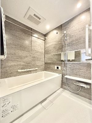 apartment 埼玉県さいたま市浦和区神明２丁目12-10