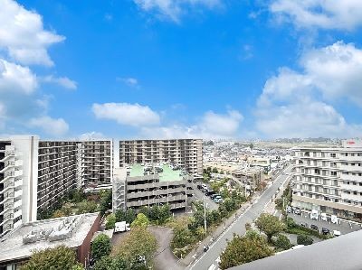 apartment 埼玉県さいたま市浦和区神明２丁目12-10