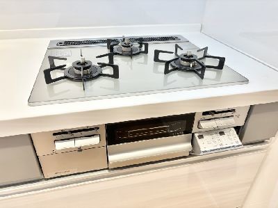 apartment 埼玉県さいたま市浦和区神明２丁目12-10