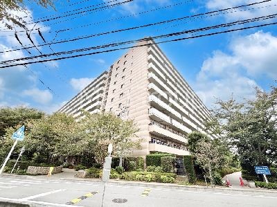 apartment 埼玉県さいたま市浦和区神明２丁目12-10