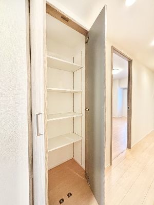 apartment 埼玉県さいたま市浦和区神明２丁目12-10