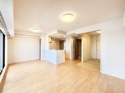 apartment 埼玉県さいたま市浦和区神明２丁目12-10