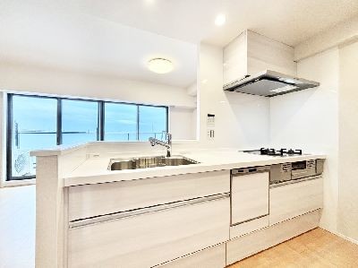 apartment 埼玉県さいたま市浦和区神明２丁目12-10