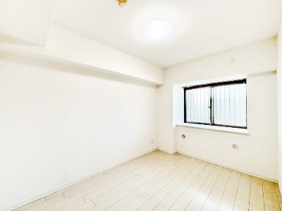 apartment 埼玉県さいたま市浦和区神明２丁目12-10