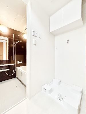 apartment 埼玉県さいたま市浦和区神明２丁目12-10