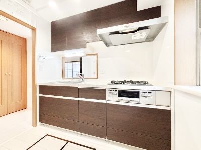 apartment 埼玉県さいたま市浦和区神明２丁目12-10