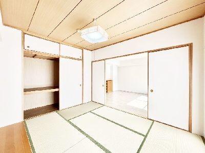 apartment 埼玉県さいたま市浦和区神明２丁目12-10