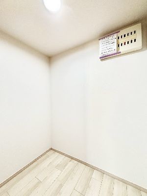 apartment 埼玉県さいたま市浦和区神明２丁目12-10