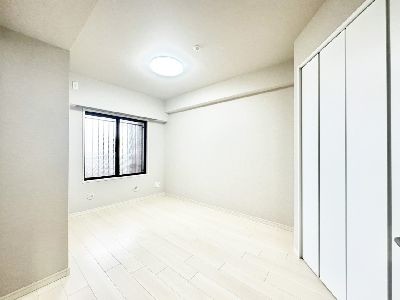 apartment 埼玉県さいたま市浦和区神明２丁目12-10