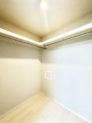 apartment 埼玉県さいたま市浦和区神明２丁目12-10