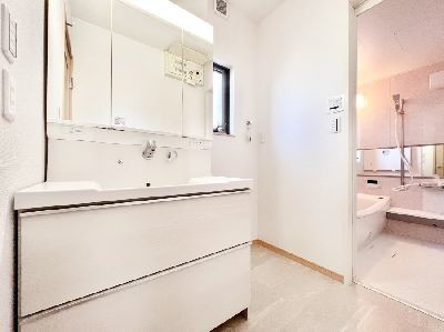 detached 埼玉県さいたま市浦和区神明２丁目12-10