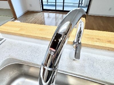 apartment 埼玉県さいたま市浦和区神明２丁目12-10