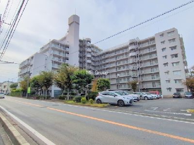 apartment 埼玉県さいたま市浦和区神明２丁目12-10