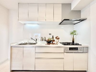 apartment 埼玉県さいたま市浦和区神明２丁目12-10