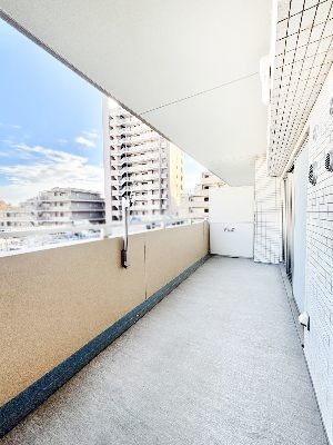 apartment 埼玉県さいたま市浦和区神明２丁目12-10