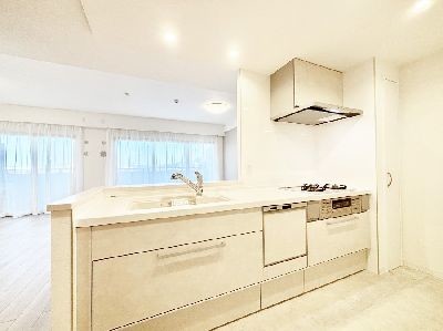 apartment 埼玉県さいたま市浦和区神明２丁目12-10