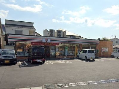 apartment 埼玉県さいたま市浦和区神明２丁目12-10