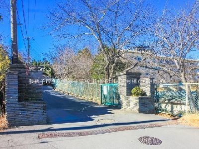 apartment 埼玉県さいたま市浦和区神明２丁目12-10